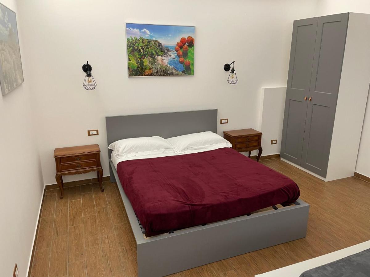 Villa Leucatia Sant'Agata Li Battiati Kültér fotó